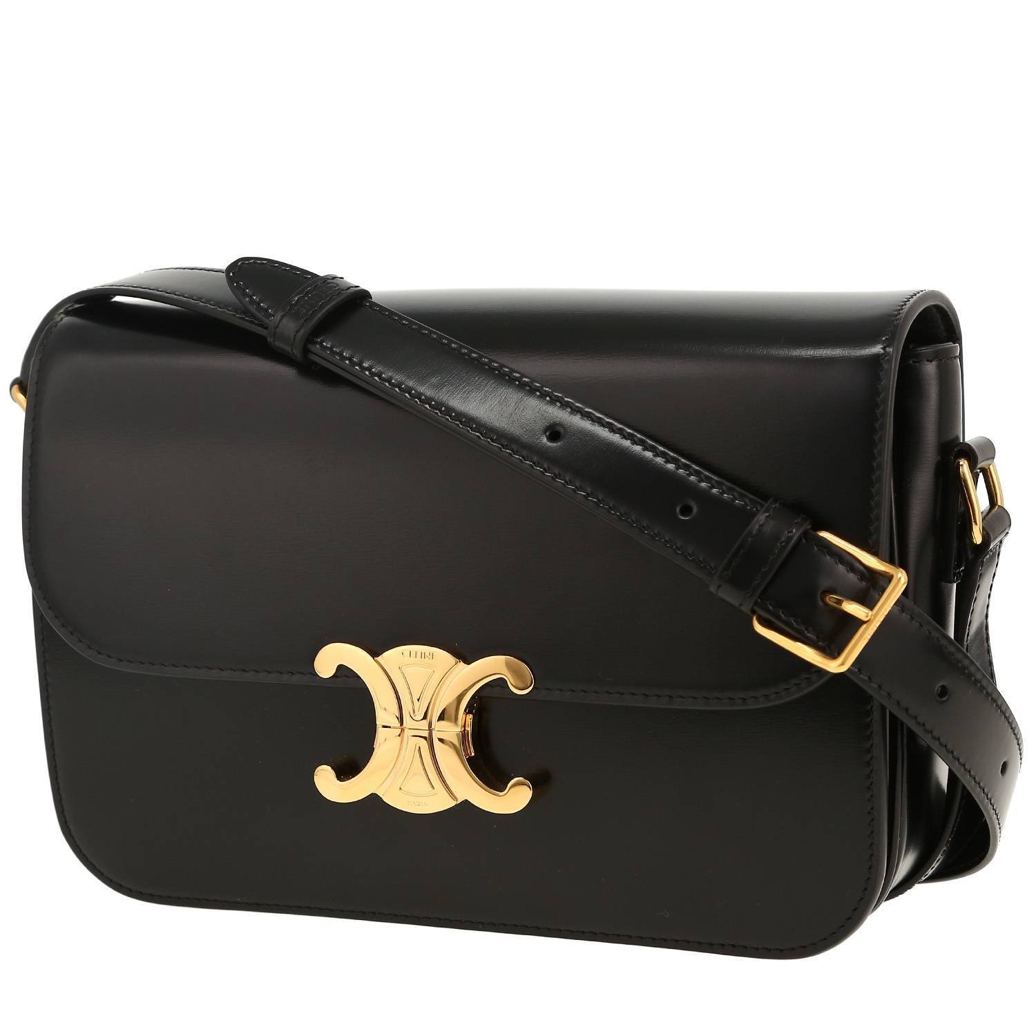 00pp-borsa-a-tracolla-celine-triomphe-in-pelle-liscia-nera.jpg TEEN TRIOMPHE - Image 1