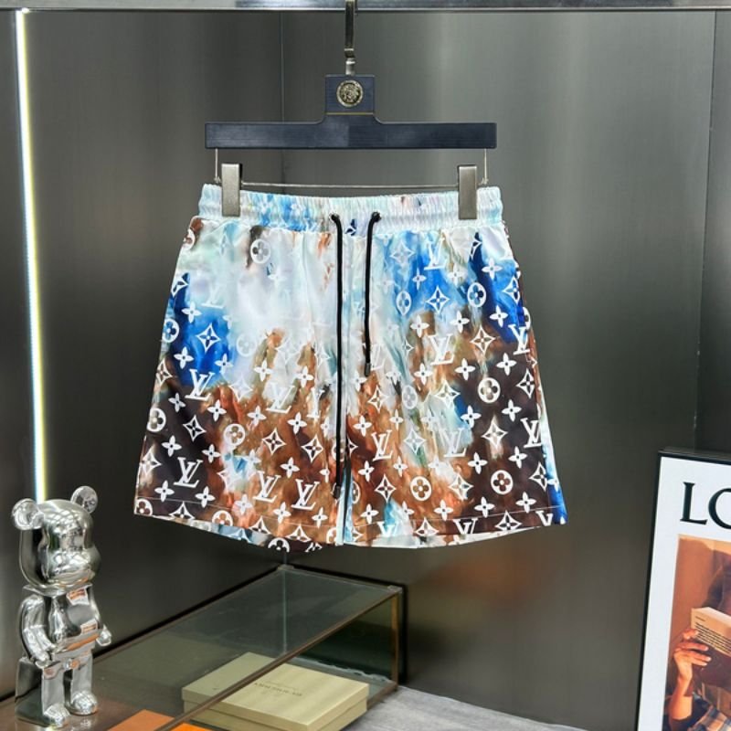 1-225.jpg LV Shorts - Image 1