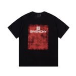GVNCHY T-Shirt