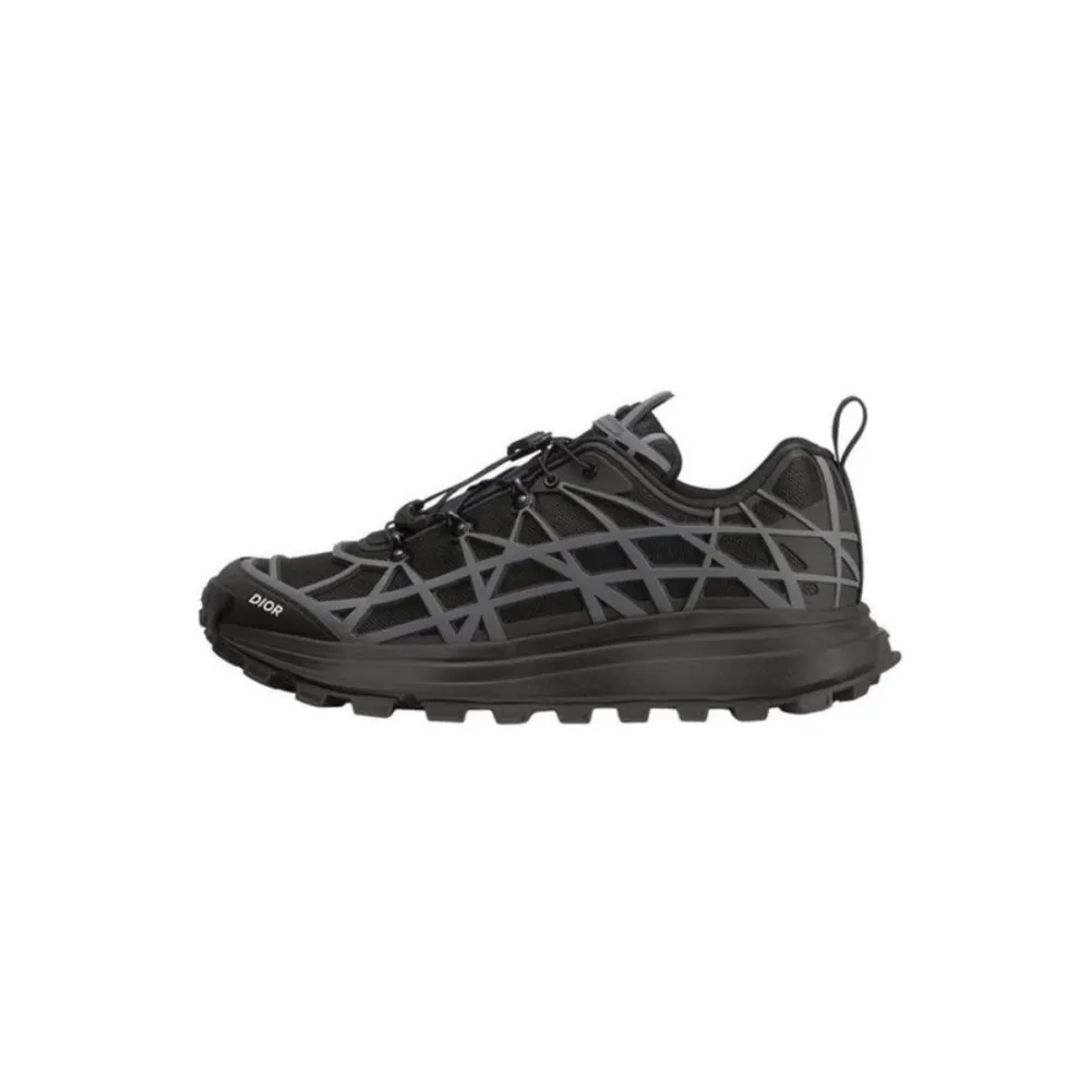 CD-Runner-Black-Grey-1.webp CD Runner Black Grey - Image 1