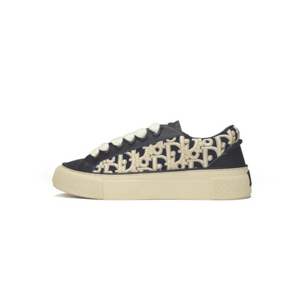 CD Sneaker Navy Blue Smooth Calfskin Oblique Raised Embroidery