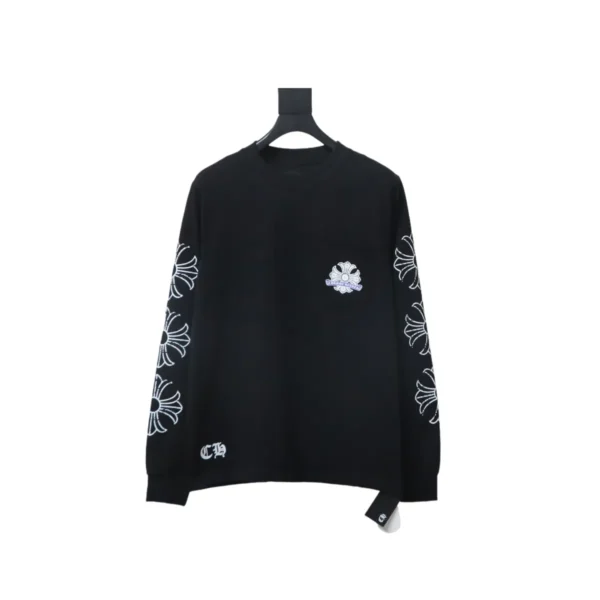 CHRM HRTS Back Damaged Horseshoe Crewneck Long Sleeve T Shirt Black