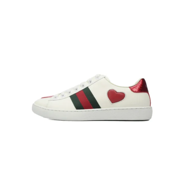 GC Ace Embroidered Hearts White