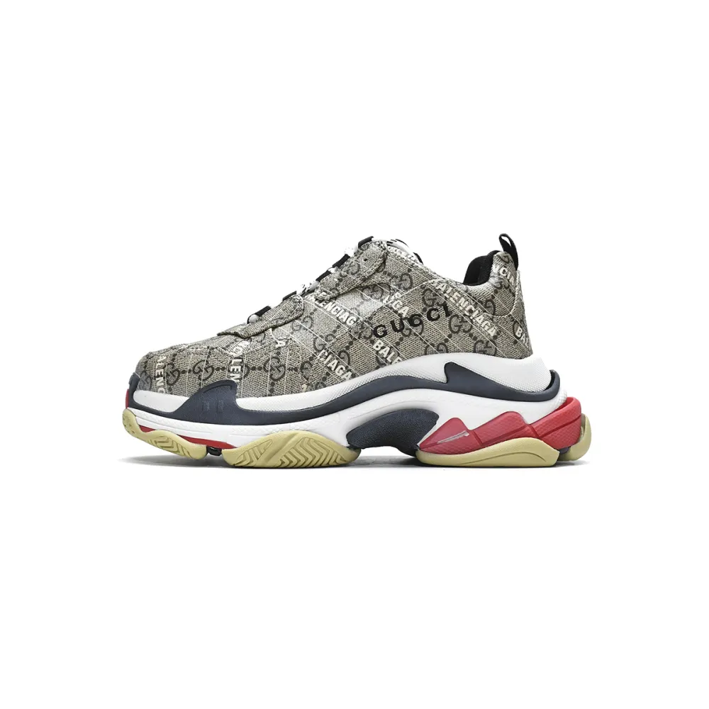 GC-x-Balenciaga-The-Hacker-Project-Triple-S-Beige.webp GC x Balenciaga The Hacker Project Triple S Beige - Image 1