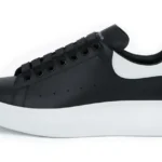MQ – BLACK  WHITE