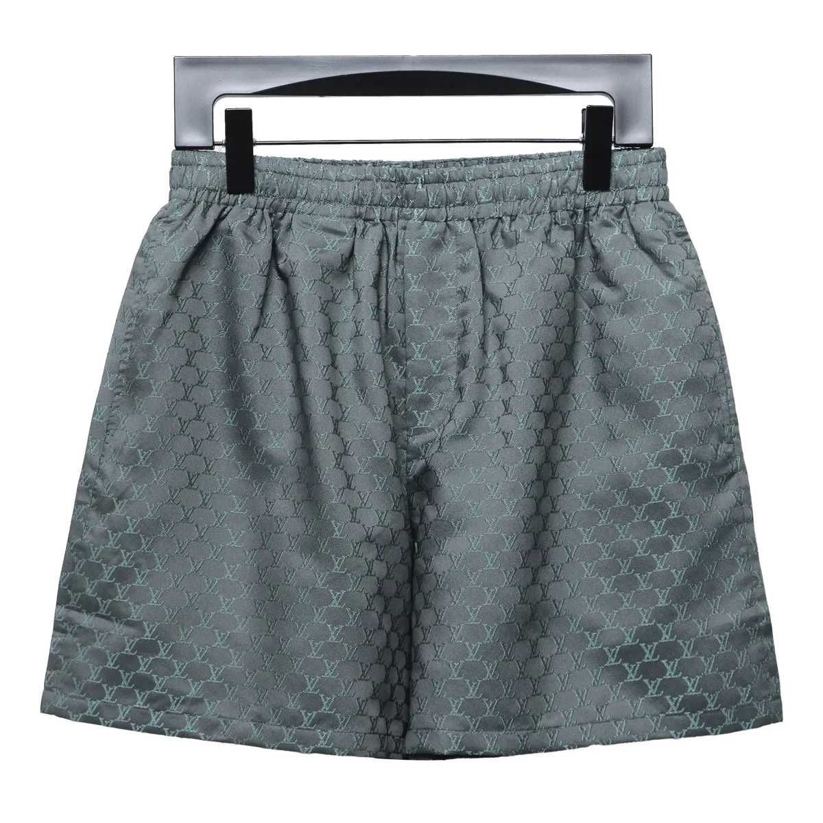 LV-Logo-Jacquard-Elasticated-Silk-Shorts-Grey-1.webp LV Logo Jacquard Elasticated Silk Shorts Grey - immagine 1