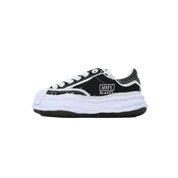 MMY Canvas Black