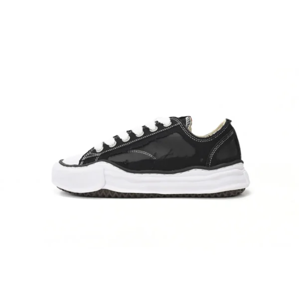 MMY White And Glossy Black
